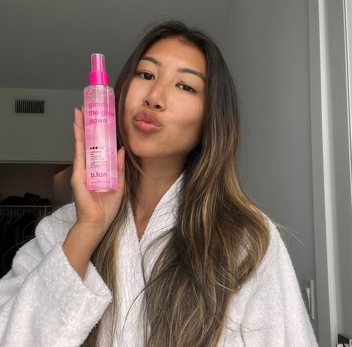 b.tan Gimme The Glow Down Dark Face Mist